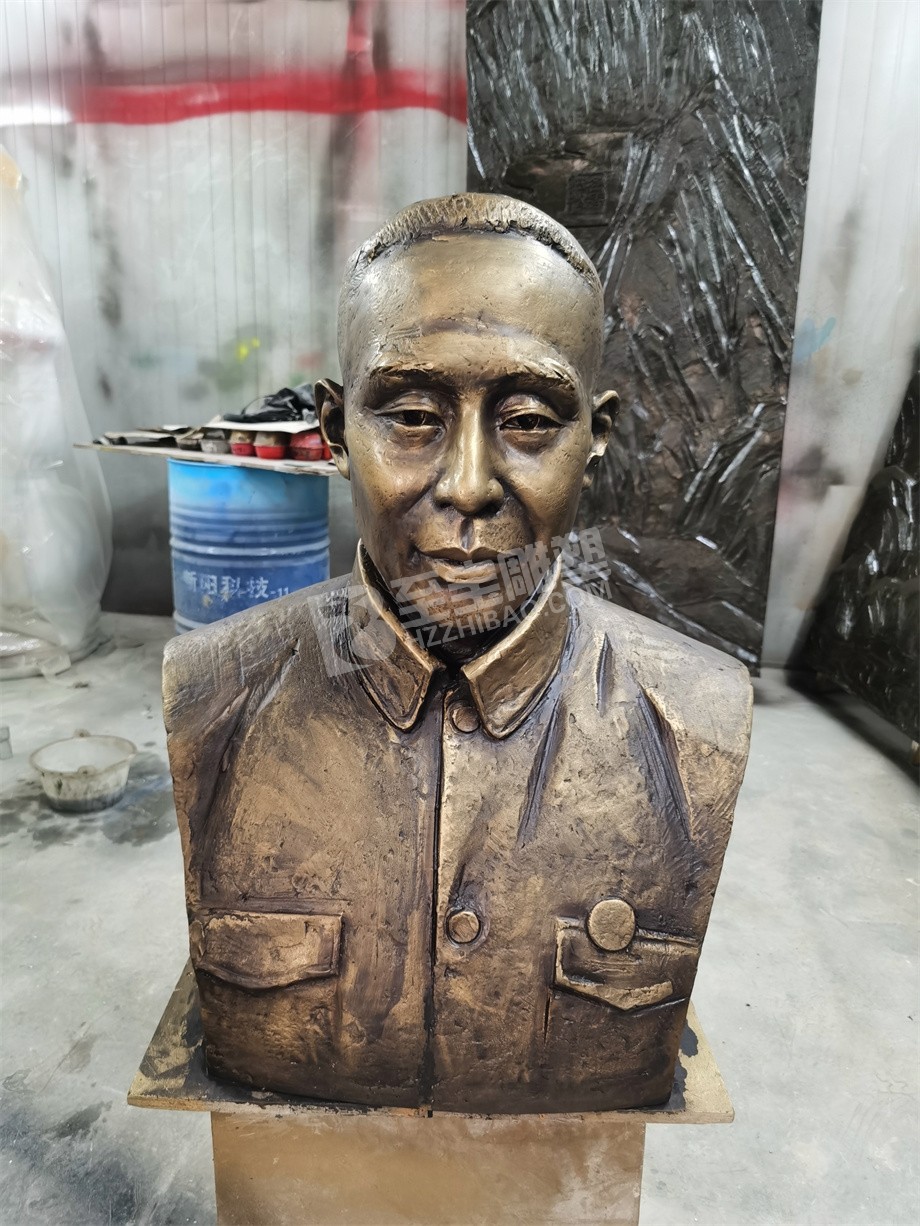 安吉浪漫山川国际营地展馆名人人物胸像雕塑定制