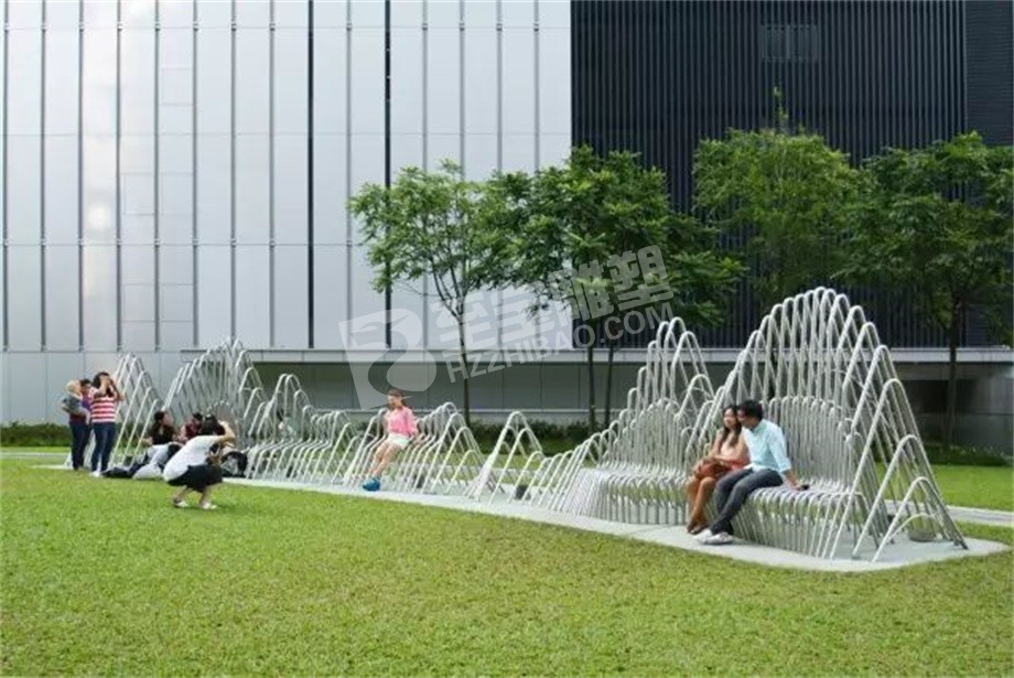 城市公园及镜面假山不锈钢雕塑定制