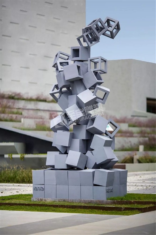 艺术馆户外创意魔方不锈钢雕塑定制