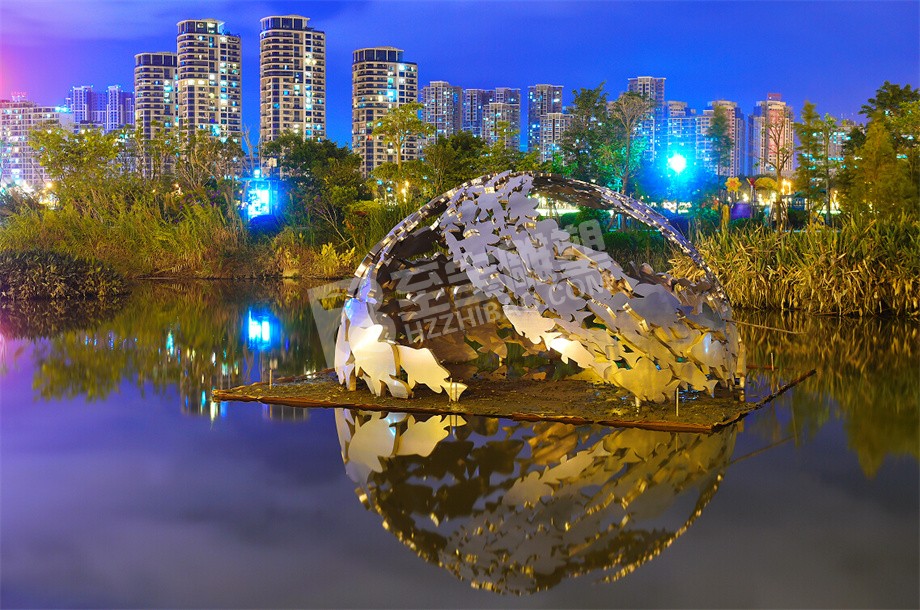 城市河边镜面创意鱼群摆件不锈钢雕塑定制