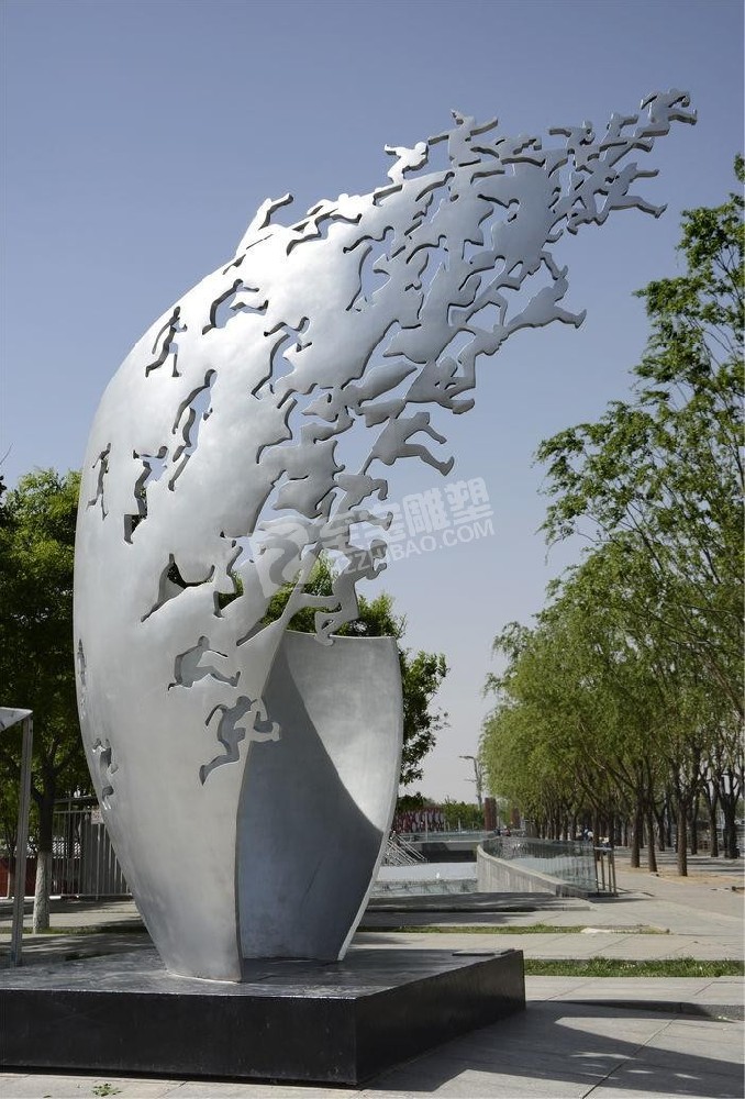 城市公园抽象镜面不锈钢雕塑